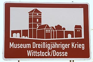Touristisches Hinweisschild A19 Museum Dreißigjähriger Krieg Wittstock/Dosse