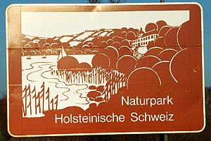 Touristisches Hinweisschild A1 Naturpark Holsteinische Schweiz
