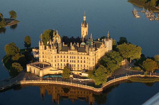 Luftbild Schloss Schwerin (2008)