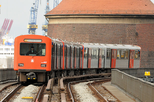 DT2 U-Bahn Fahrzeugparade Hochbahn Hamburg
