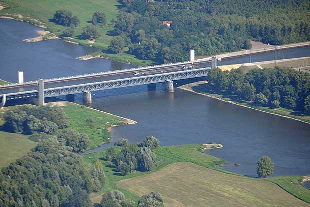 Luftbild Kanalbrücke Magdeburg